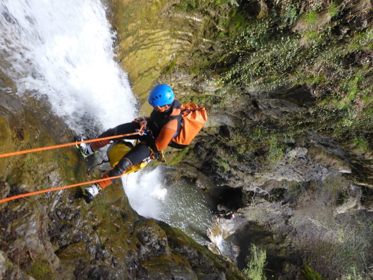 Prova específica d’accés al Cicle Final de Descens de Barrancs